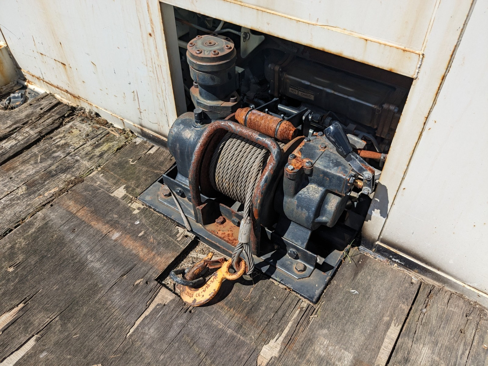 いすゞ フォワード TKG-FRR90S1(2WD)の写真23