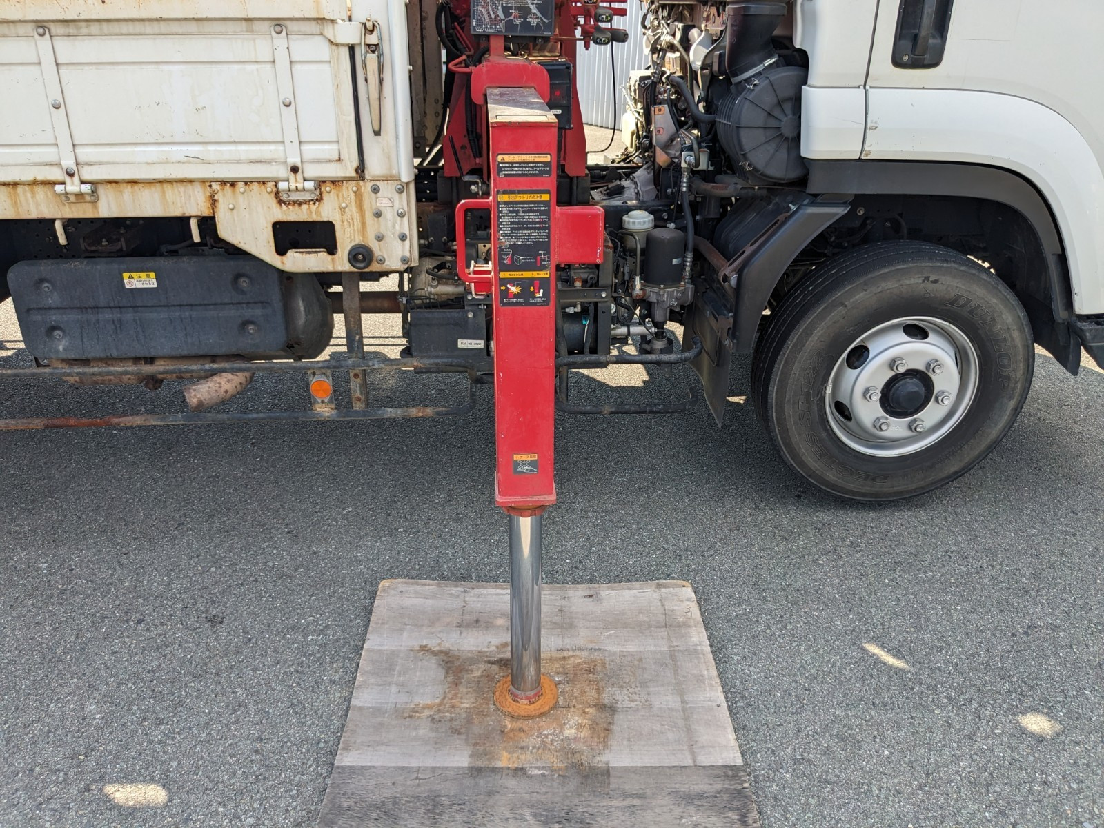 いすゞ フォワード 2PG-FRR90S1(2WD)の写真30