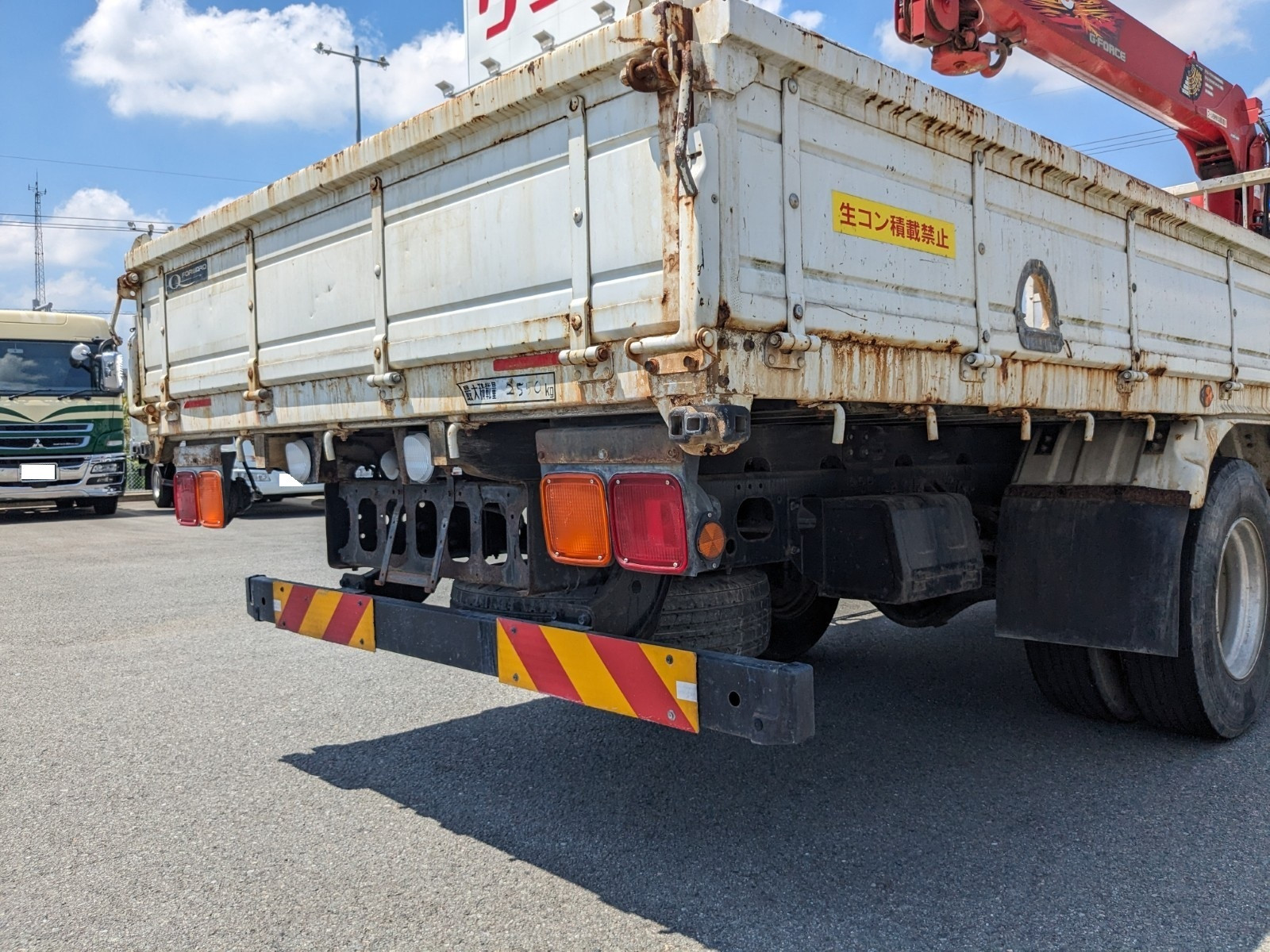 いすゞ フォワード 2PG-FRR90S1(2WD)の写真7