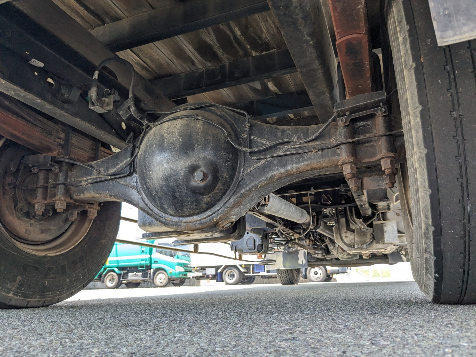 いすゞ フォワード 2PG-FRR90S1(2WD)の写真13