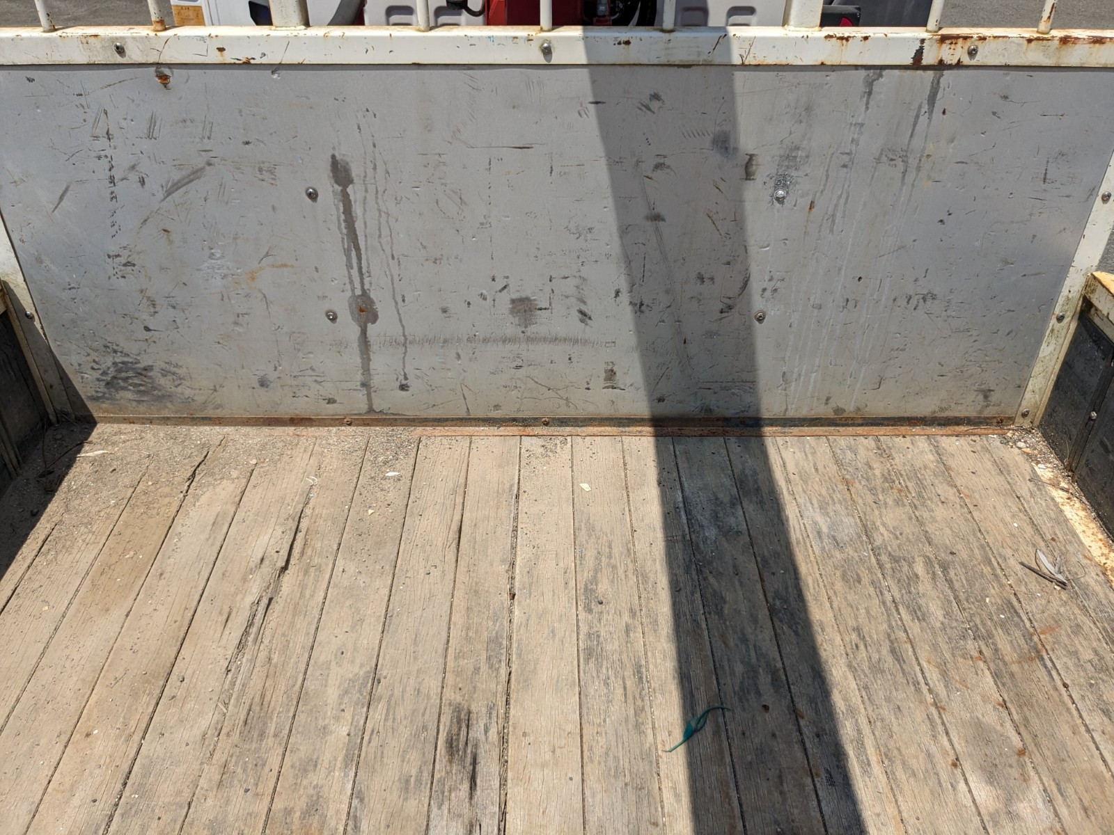 いすゞ フォワード 2PG-FRR90S1(2WD)の写真19