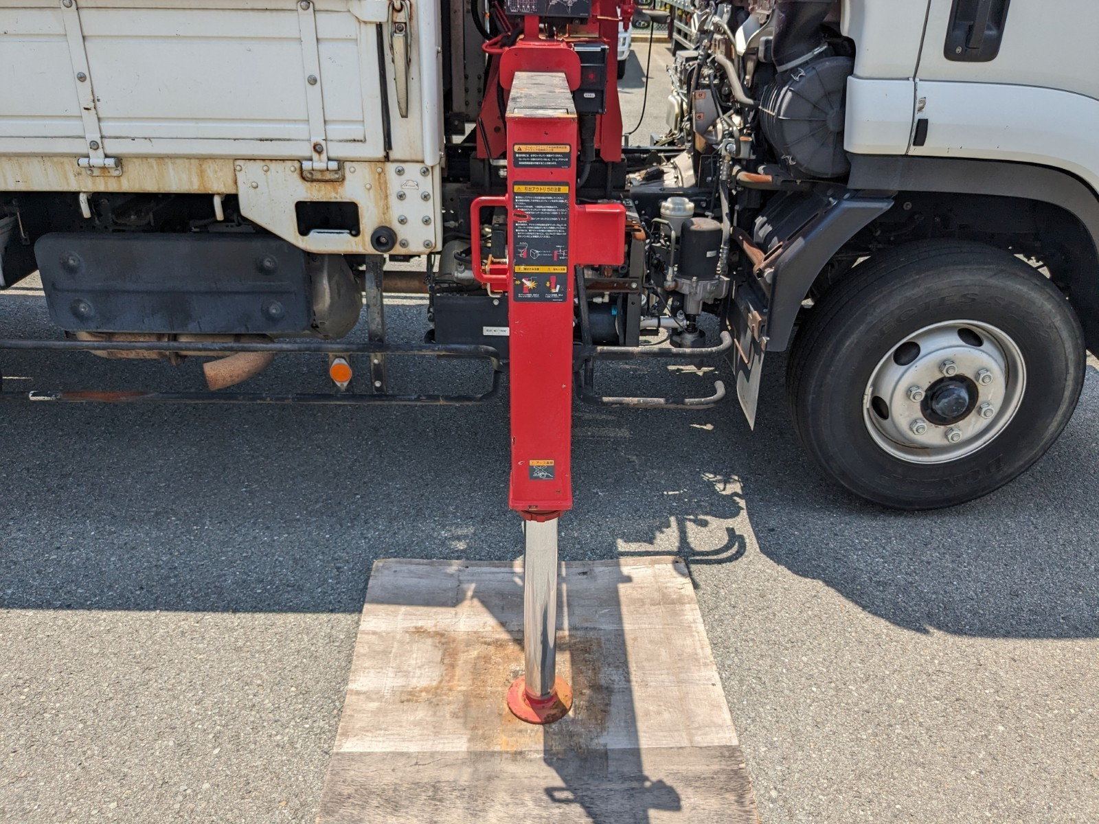 いすゞ フォワード 2PG-FRR90S1(2WD)の写真28