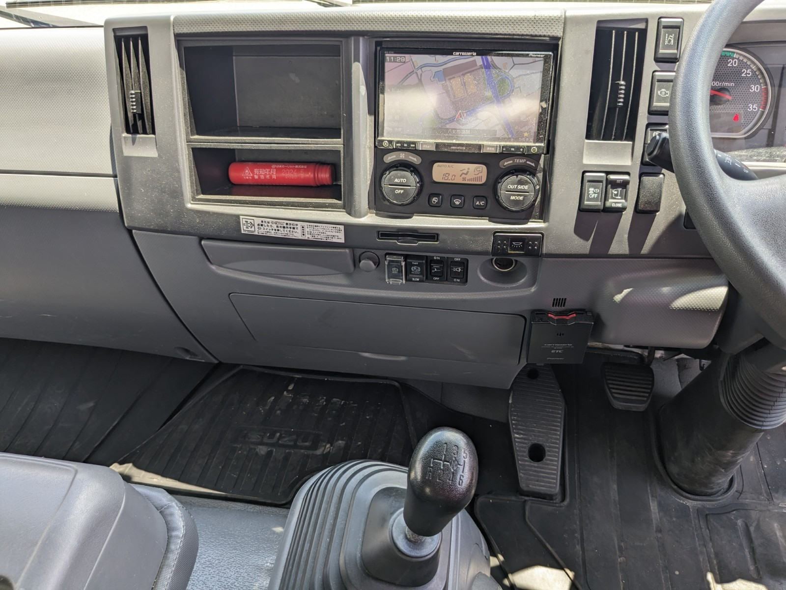 いすゞ フォワード 2PG-FRR90S2(2WD)の写真35