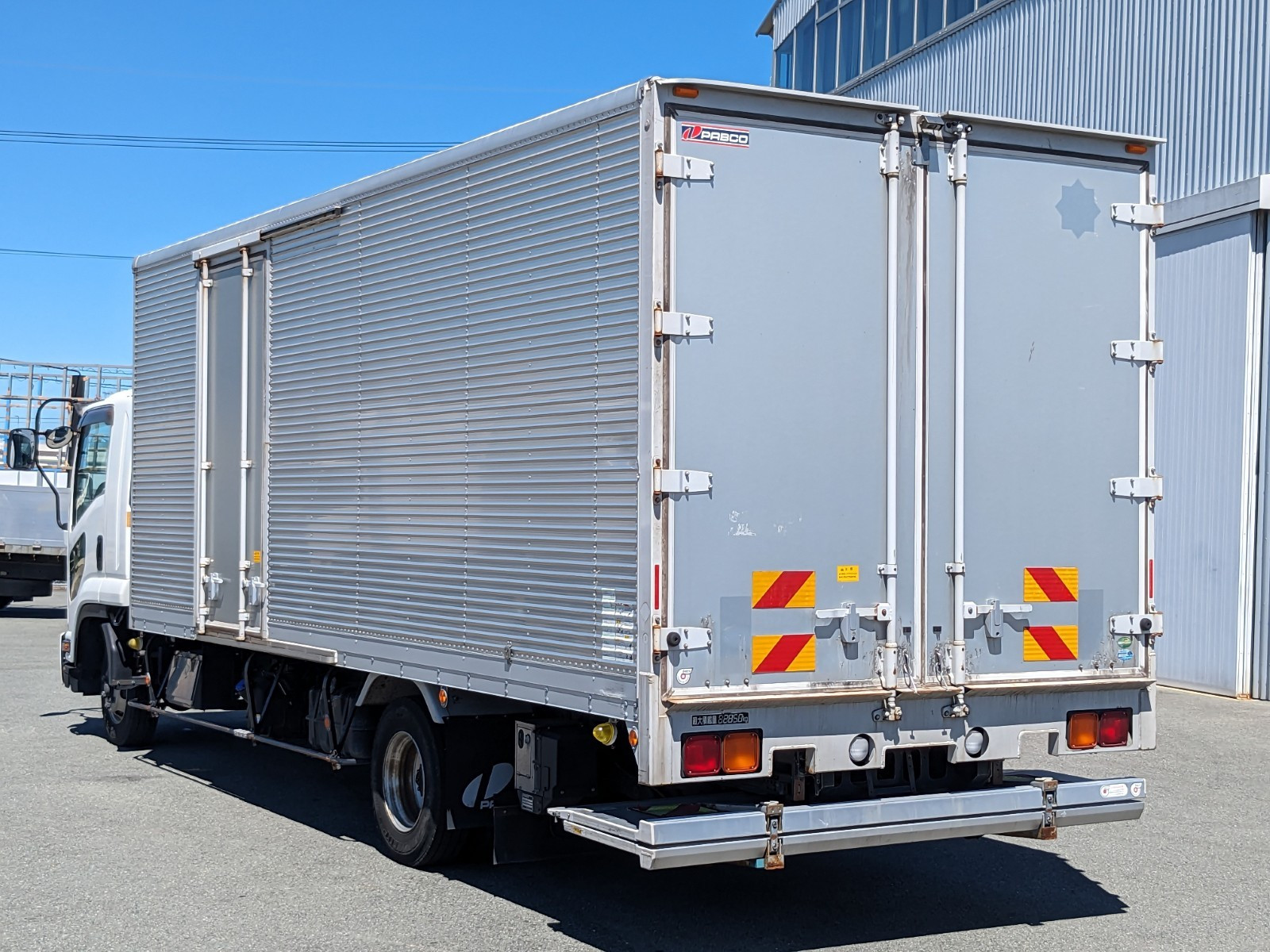 いすゞ フォワード 2PG-FRR90S2(2WD)の写真4