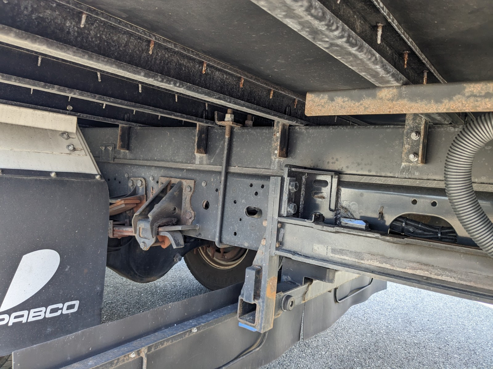 いすゞ フォワード 2PG-FRR90S2(2WD)の写真11