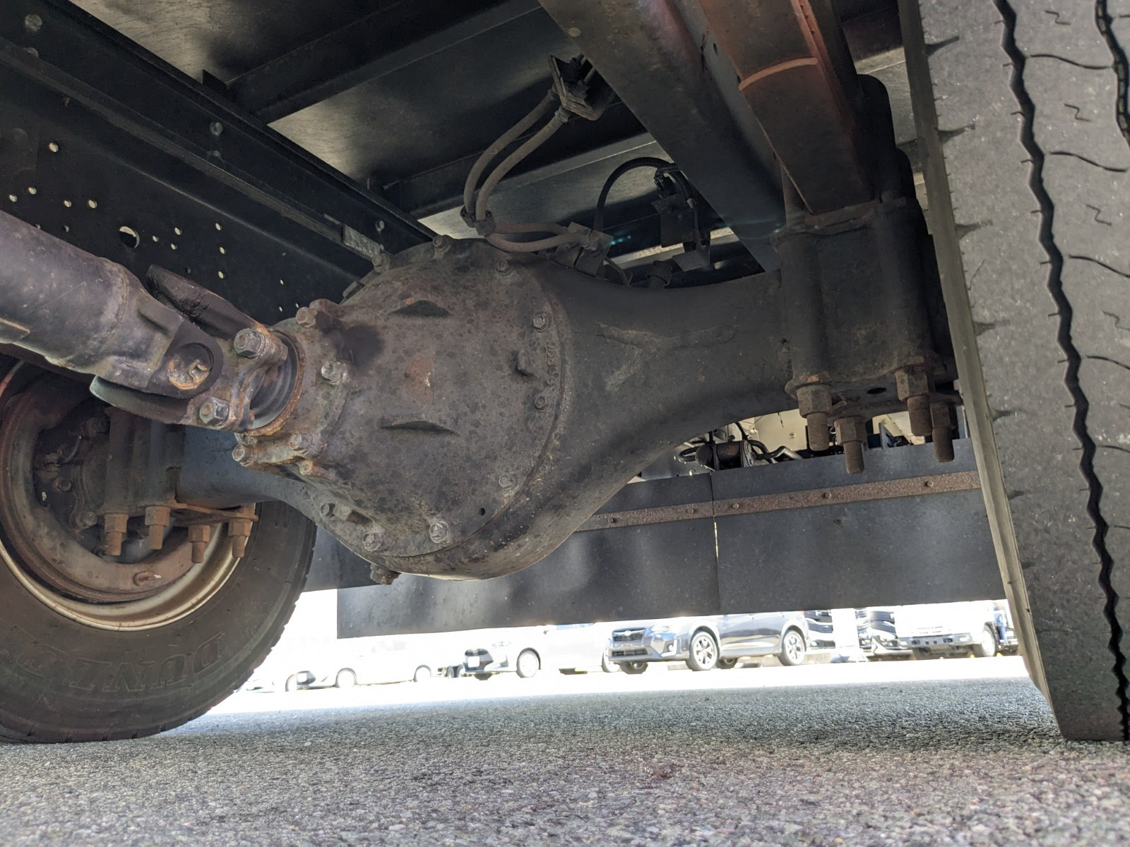 いすゞ フォワード 2PG-FRR90S2(2WD)の写真12