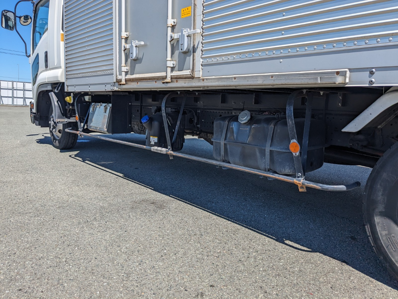 いすゞ フォワード 2PG-FRR90S2(2WD)の写真13