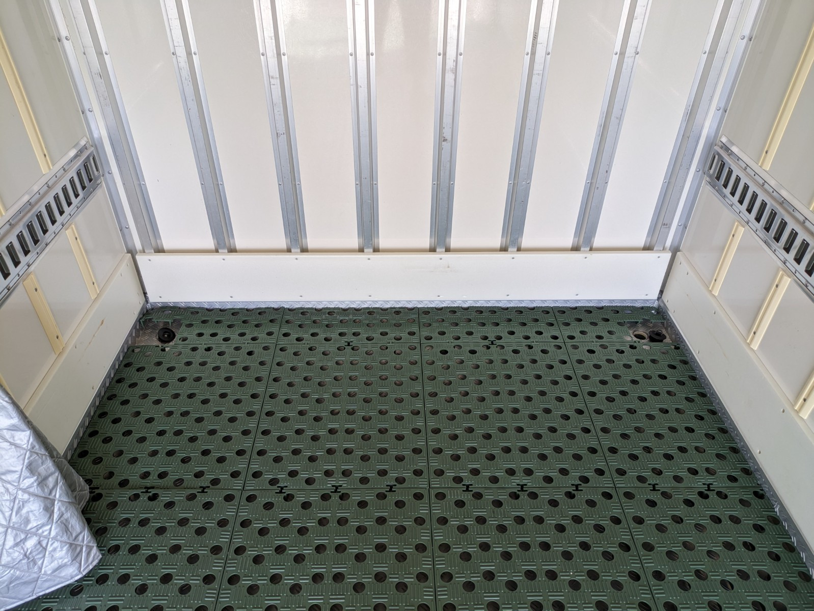 三菱 キャンター TPG-FEB80(2WD)の写真15