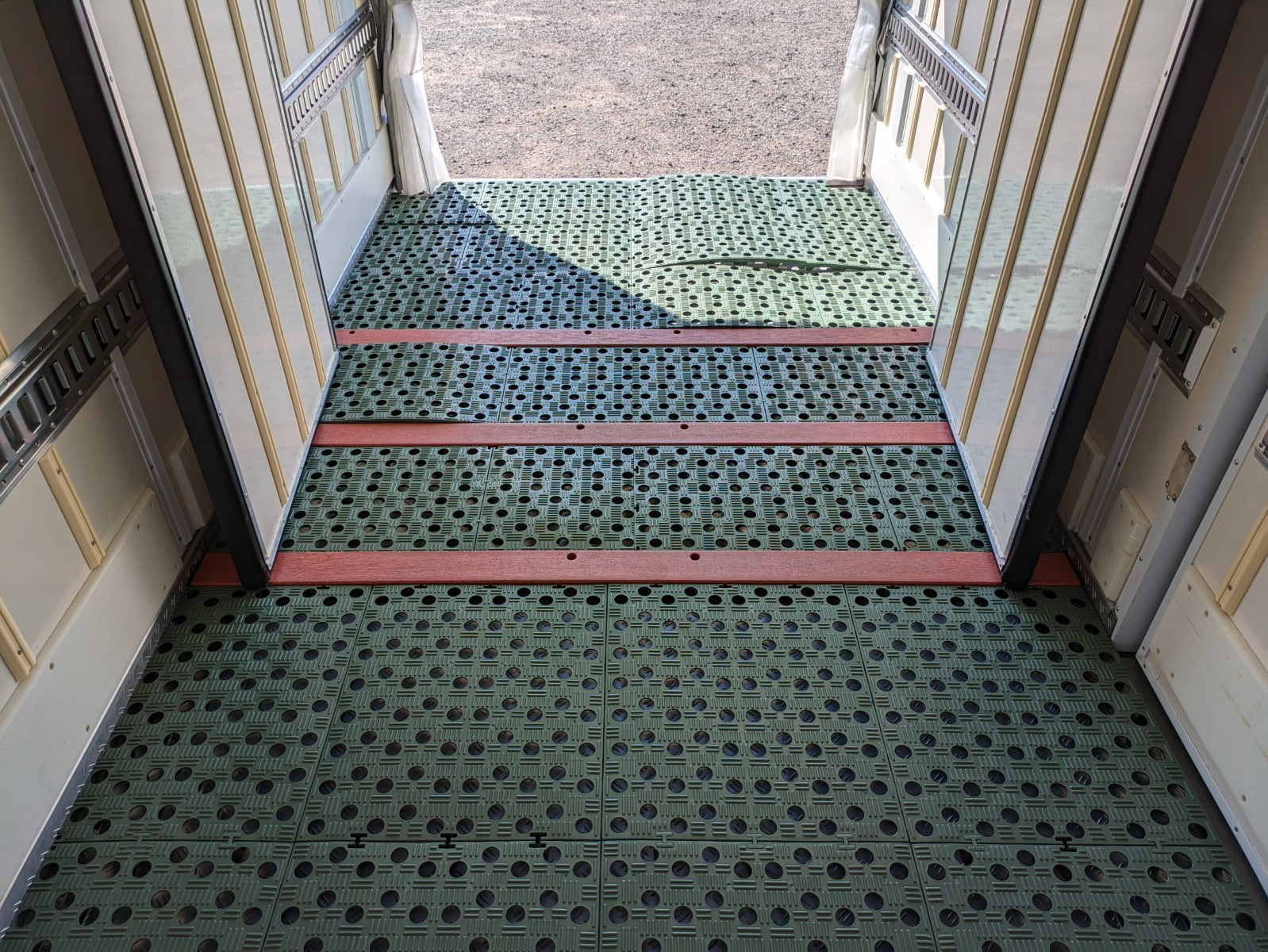 三菱 キャンター TPG-FEB80(2WD)の写真18