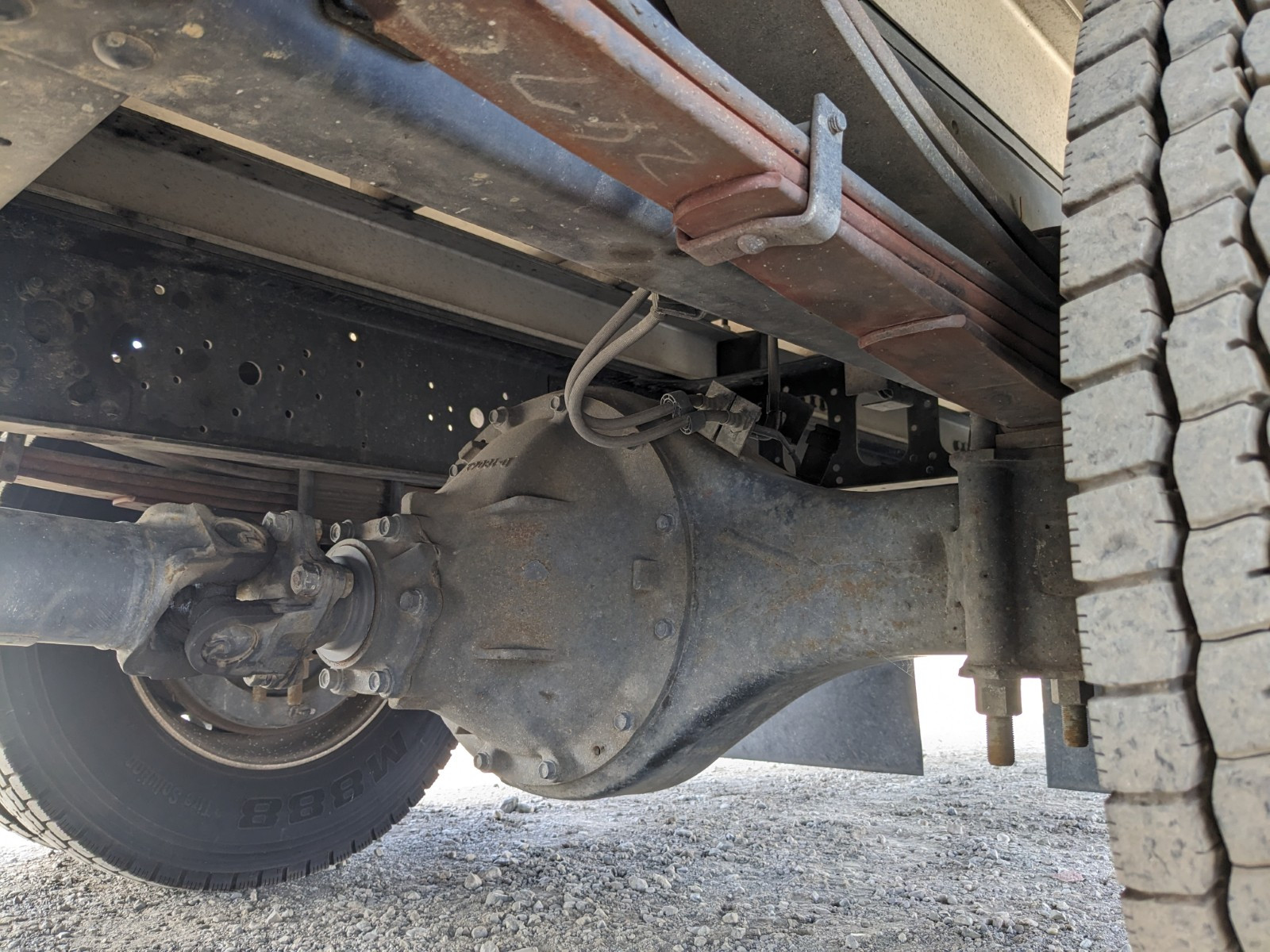 いすゞ フォワード TKG-FRR90S2(2WD)の写真27