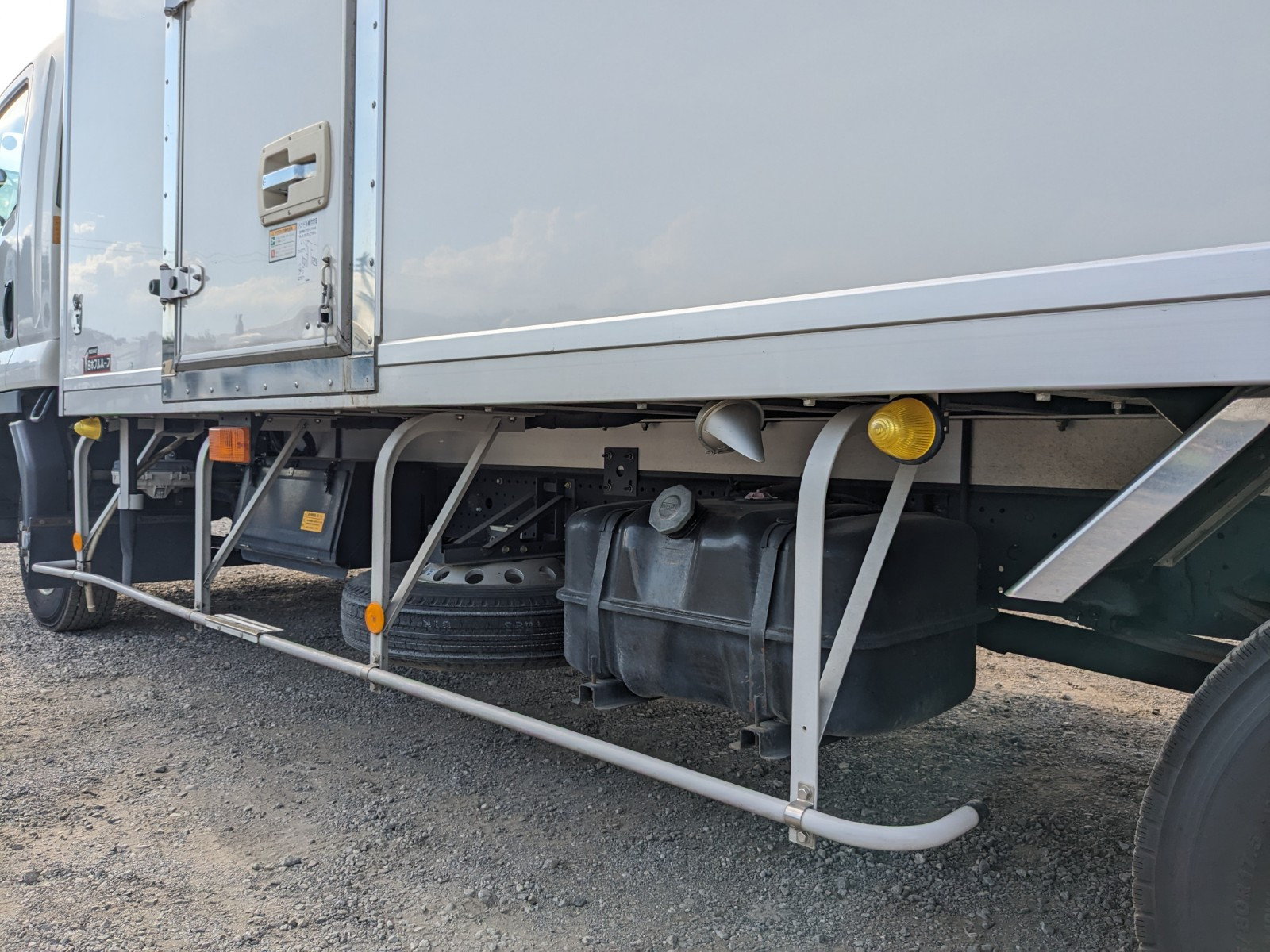 いすゞ フォワード TKG-FRR90S2(2WD)の写真29