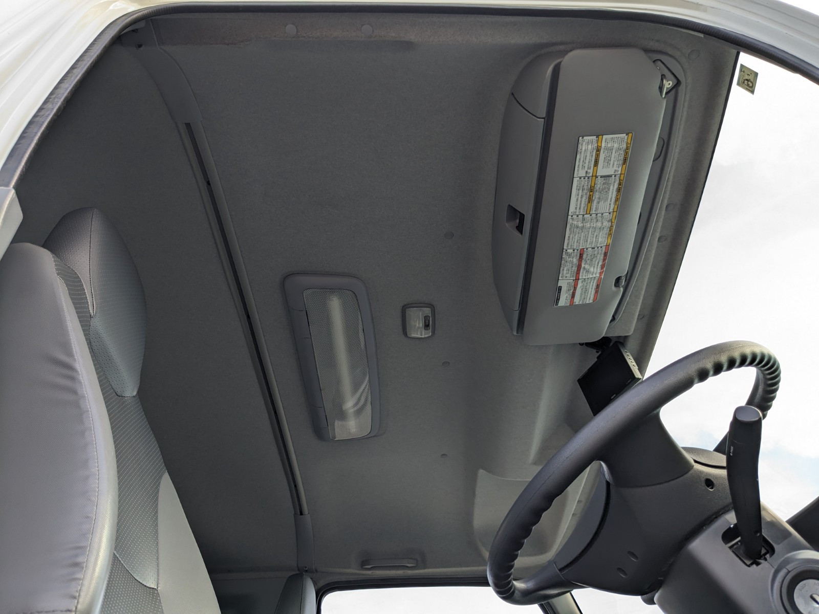 いすゞ フォワード TKG-FRR90S2(2WD)の写真40