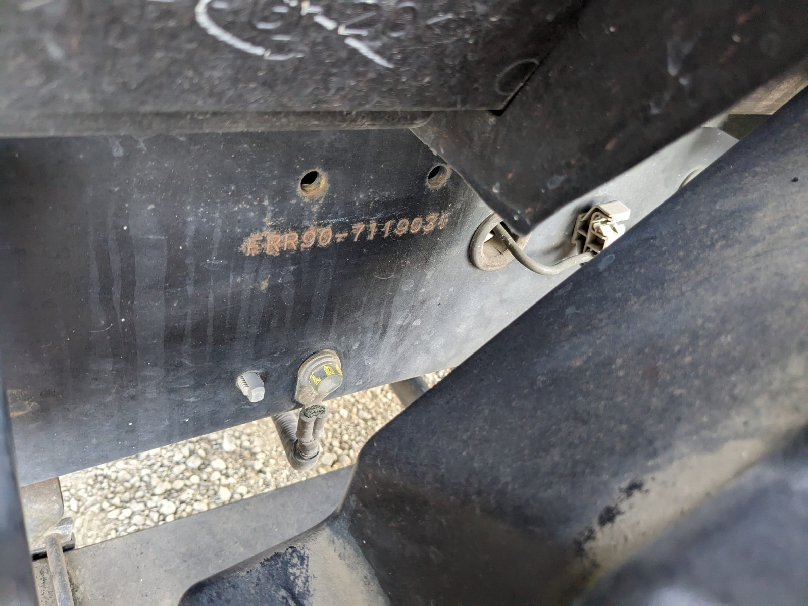 いすゞ フォワード TKG-FRR90S2(2WD)の写真47