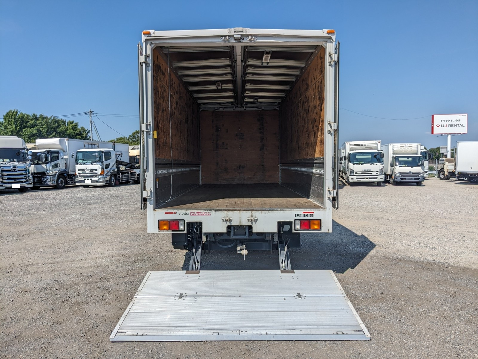 三菱 ファイター 2KG-FK61F(2WD)の写真9