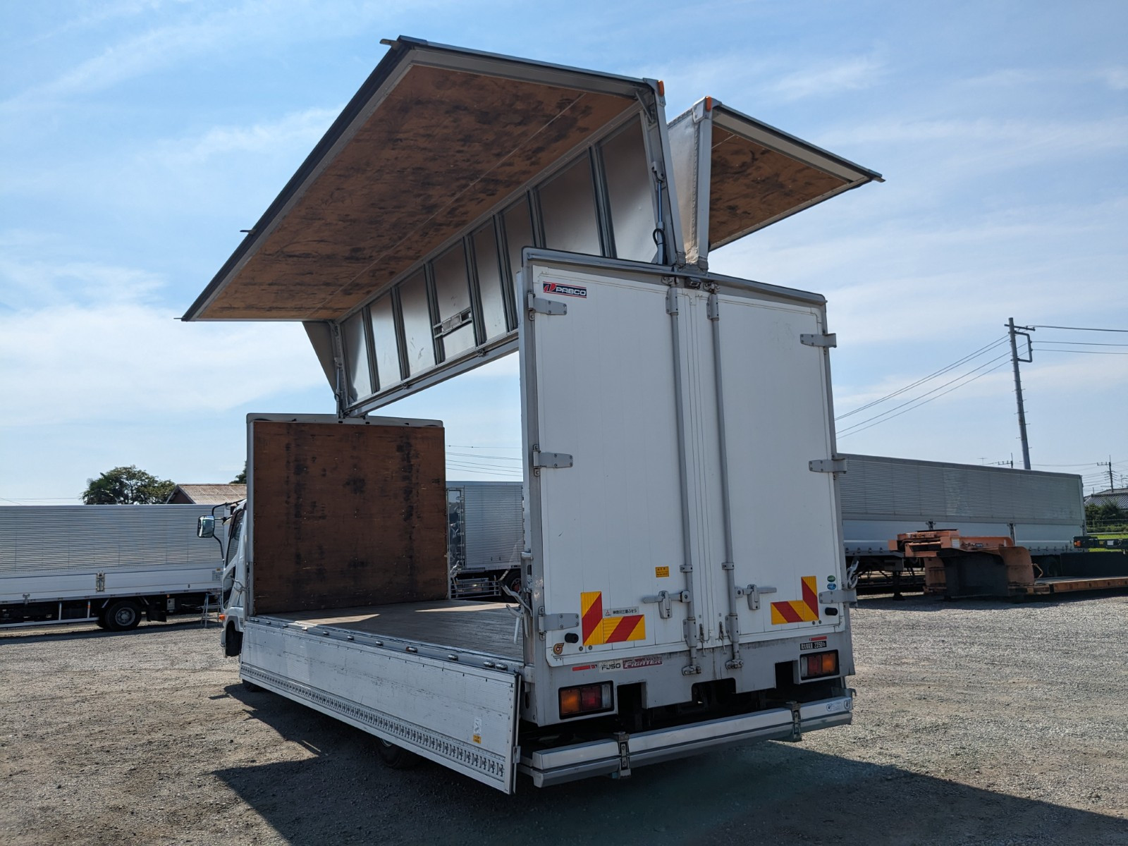 三菱 ファイター 2KG-FK61F(2WD)の写真39