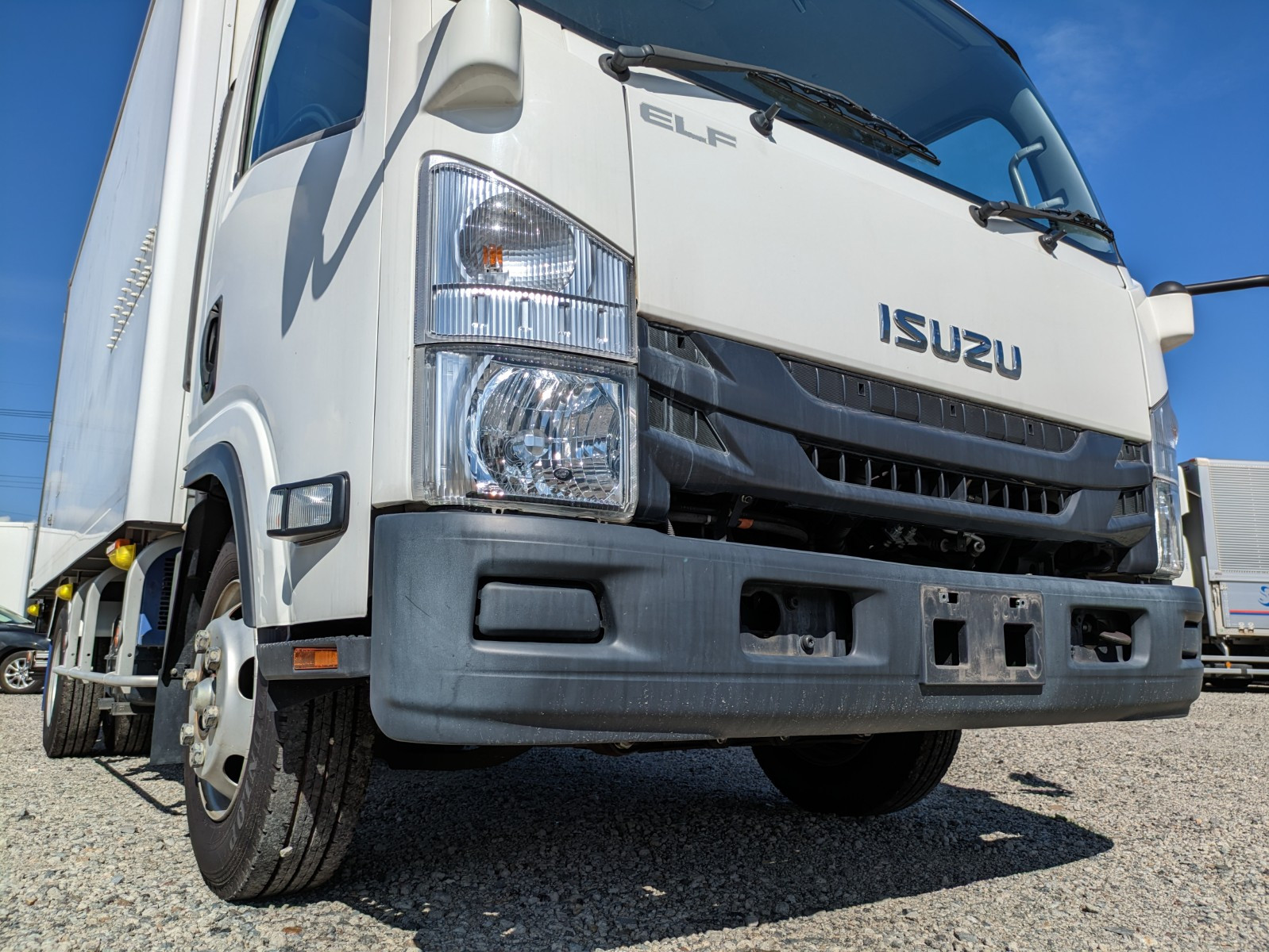 いすゞ エルフ TPG-NPR85AN(2WD)の写真6