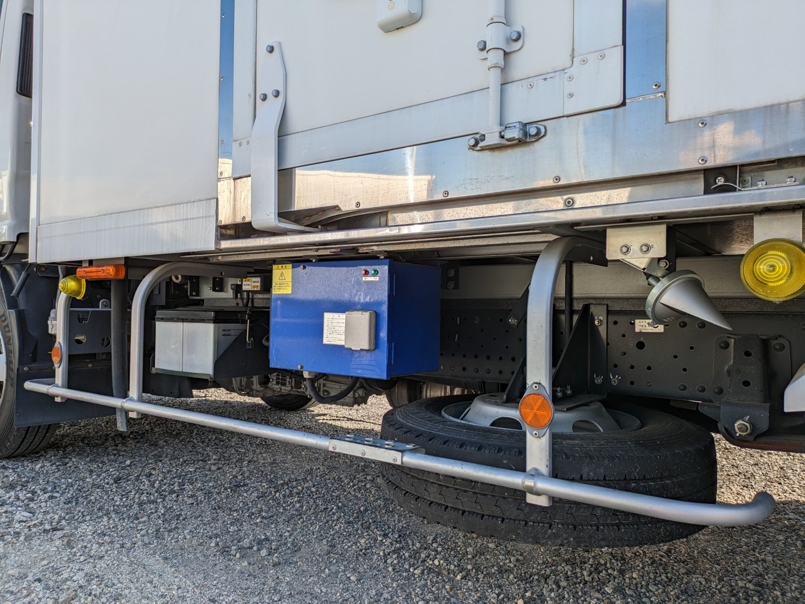 いすゞ エルフ TPG-NPR85AN(2WD)の写真26