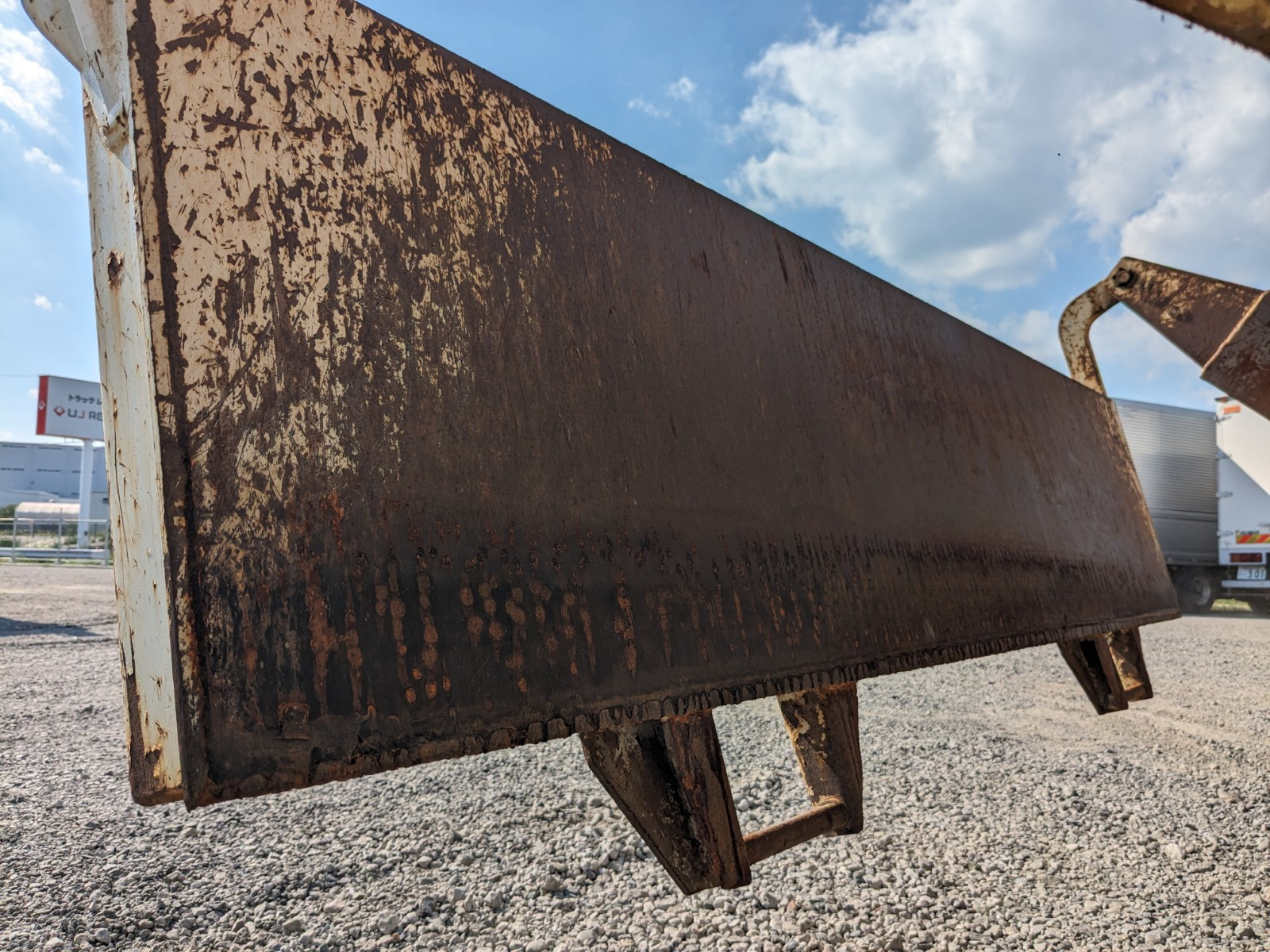 日野 プロフィア QPG-FS1AKDA(6x4)の写真9