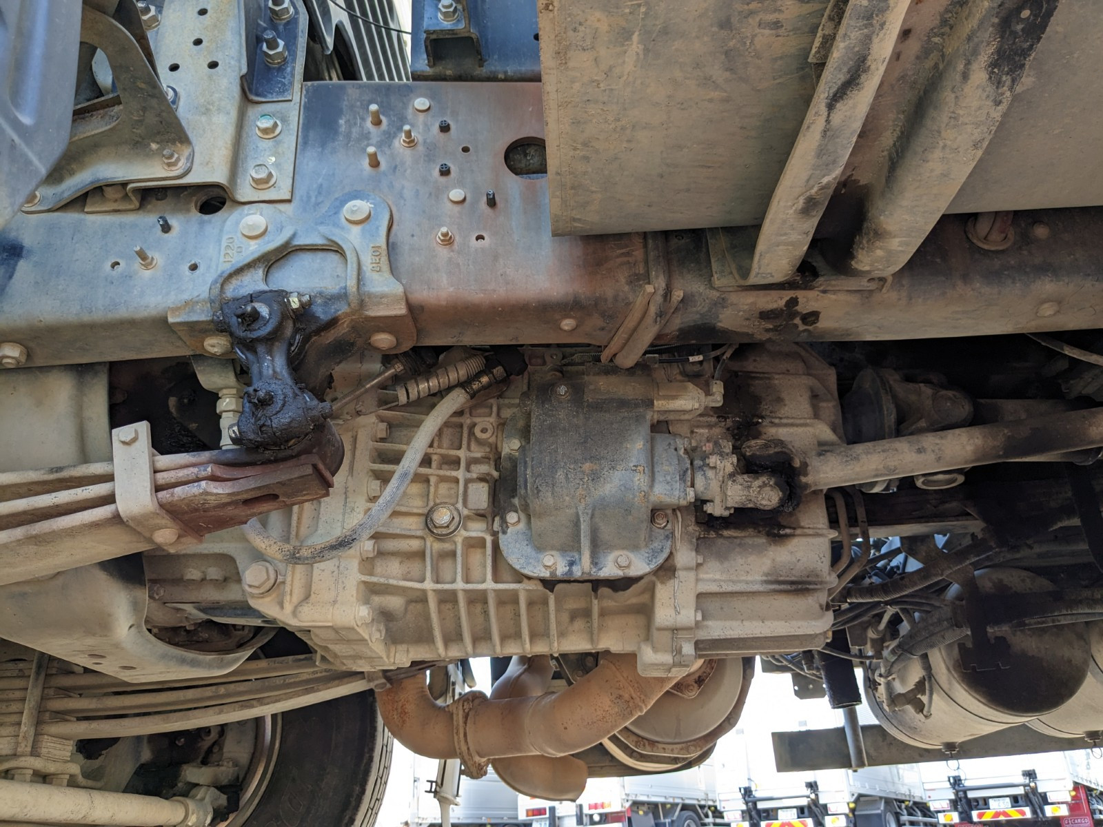 日野 プロフィア QPG-FS1AKDA(6x4)の写真19