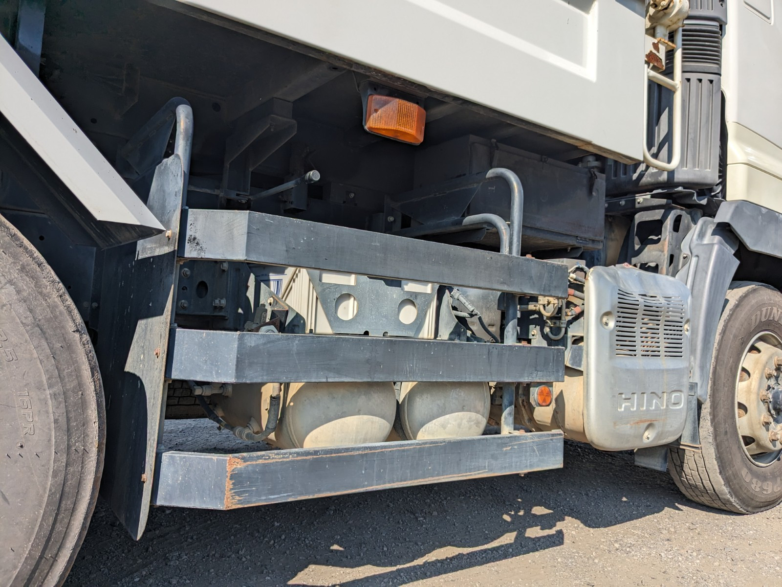 日野 プロフィア QPG-FS1AKDA(6x4)の写真24