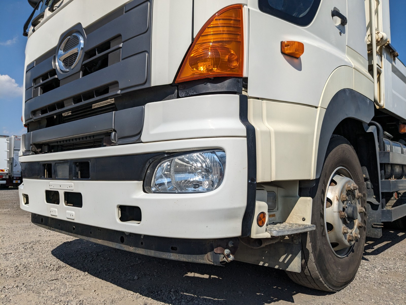 日野 プロフィア QPG-FS1AKDA(6x4)の写真49