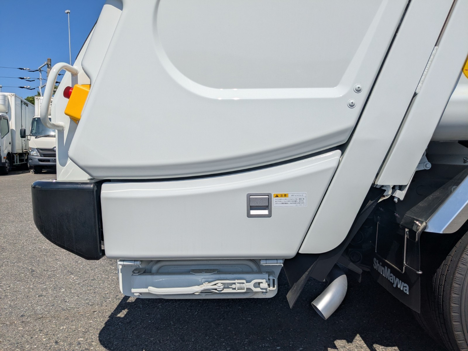 三菱 キャンター 2RG-FEAV0(2WD)の写真31