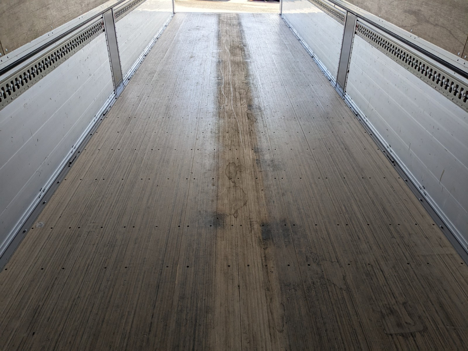 いすゞ ギガ 2PG-CYJ77D(8x4)の写真20