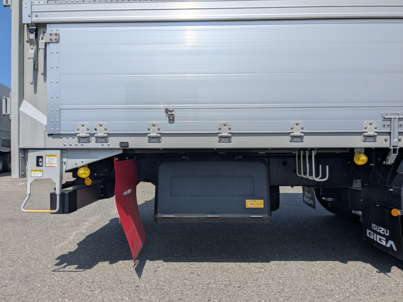 いすゞ ギガ 2PG-CYJ77D(8x4)の写真29