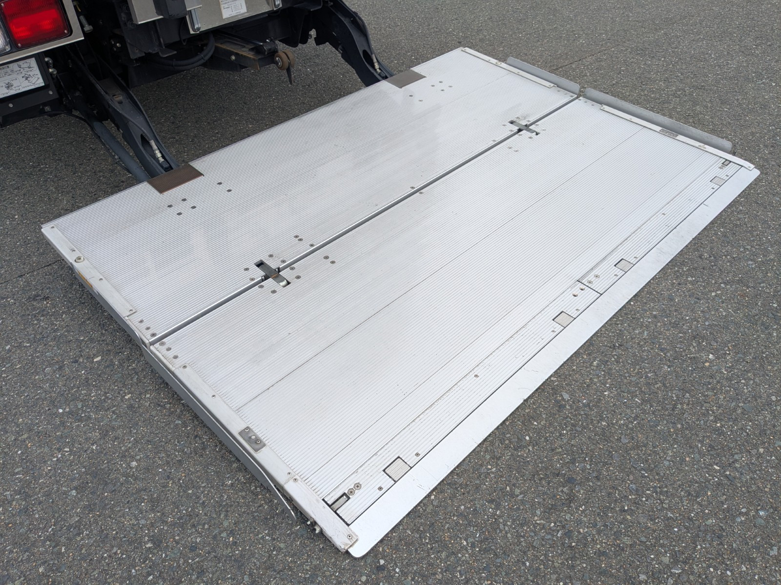 日野 レンジャー 2KG-FD2ABG(2WD)の写真9