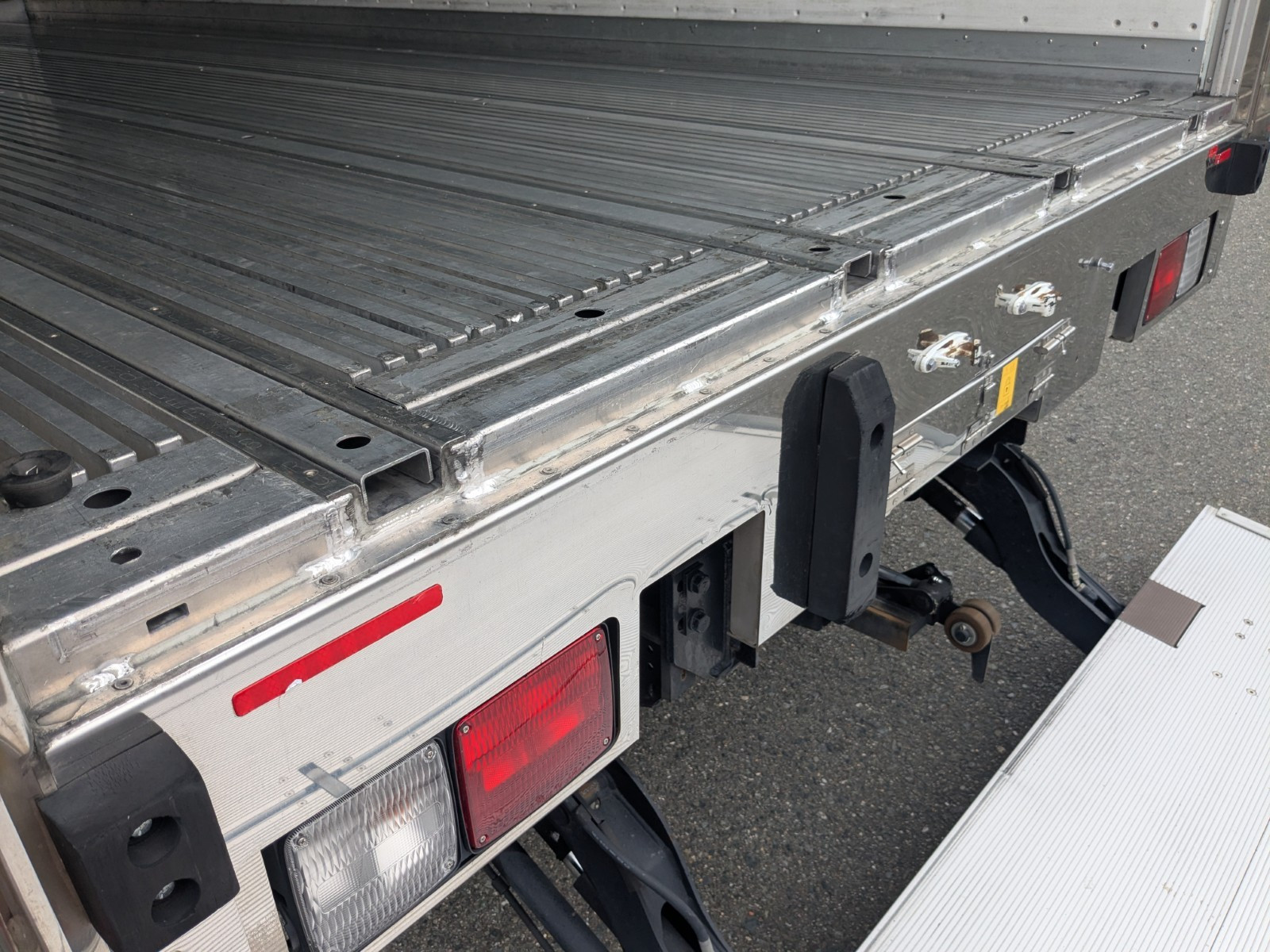 日野 レンジャー 2KG-FD2ABG(2WD)の写真11