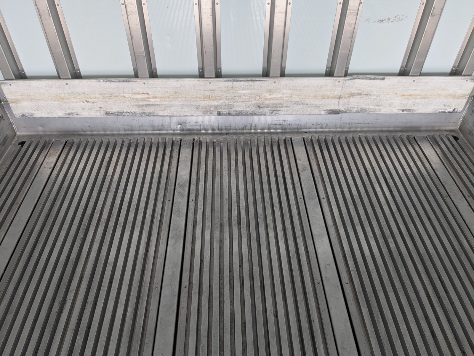 日野 レンジャー 2KG-FD2ABG(2WD)の写真18