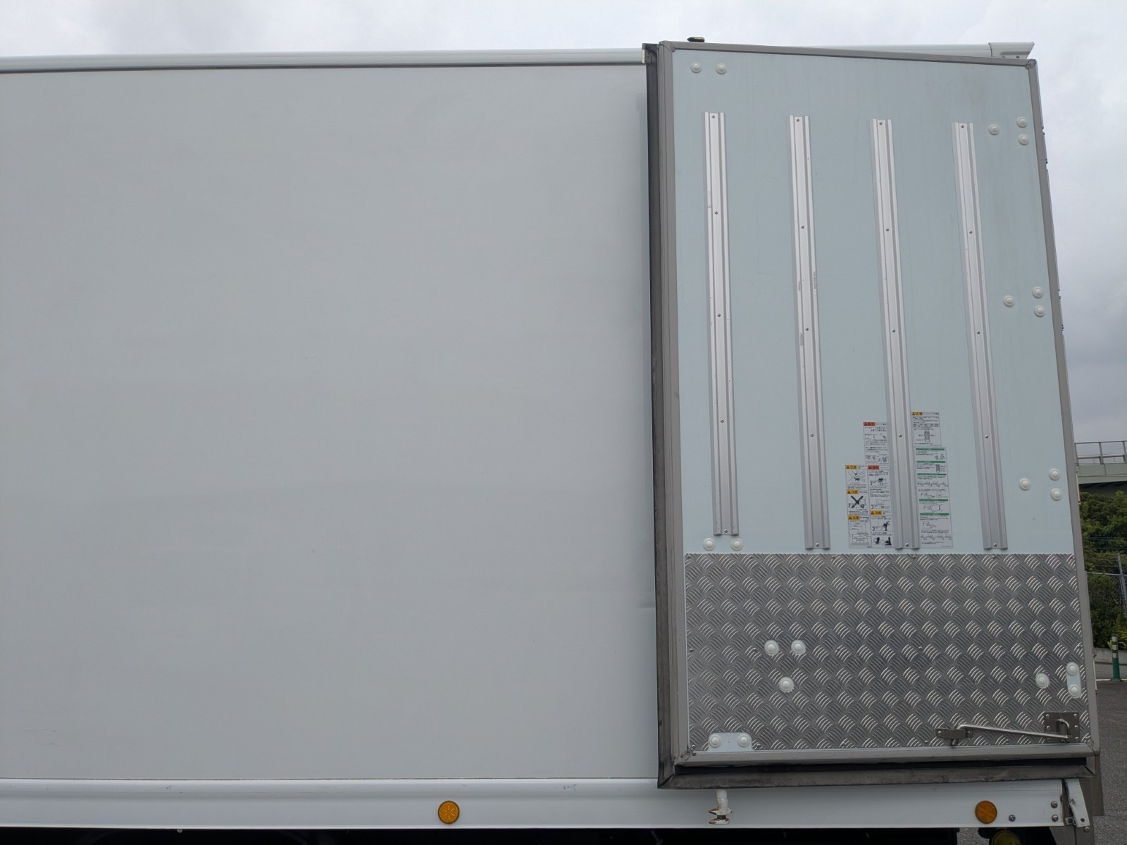 日野 レンジャー 2KG-FD2ABG(2WD)の写真22