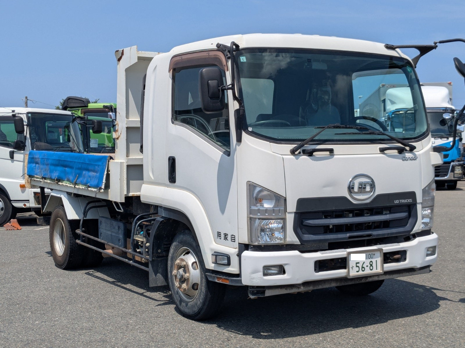 UD コンドル 2PG-BRR90S2(2WD)の写真3