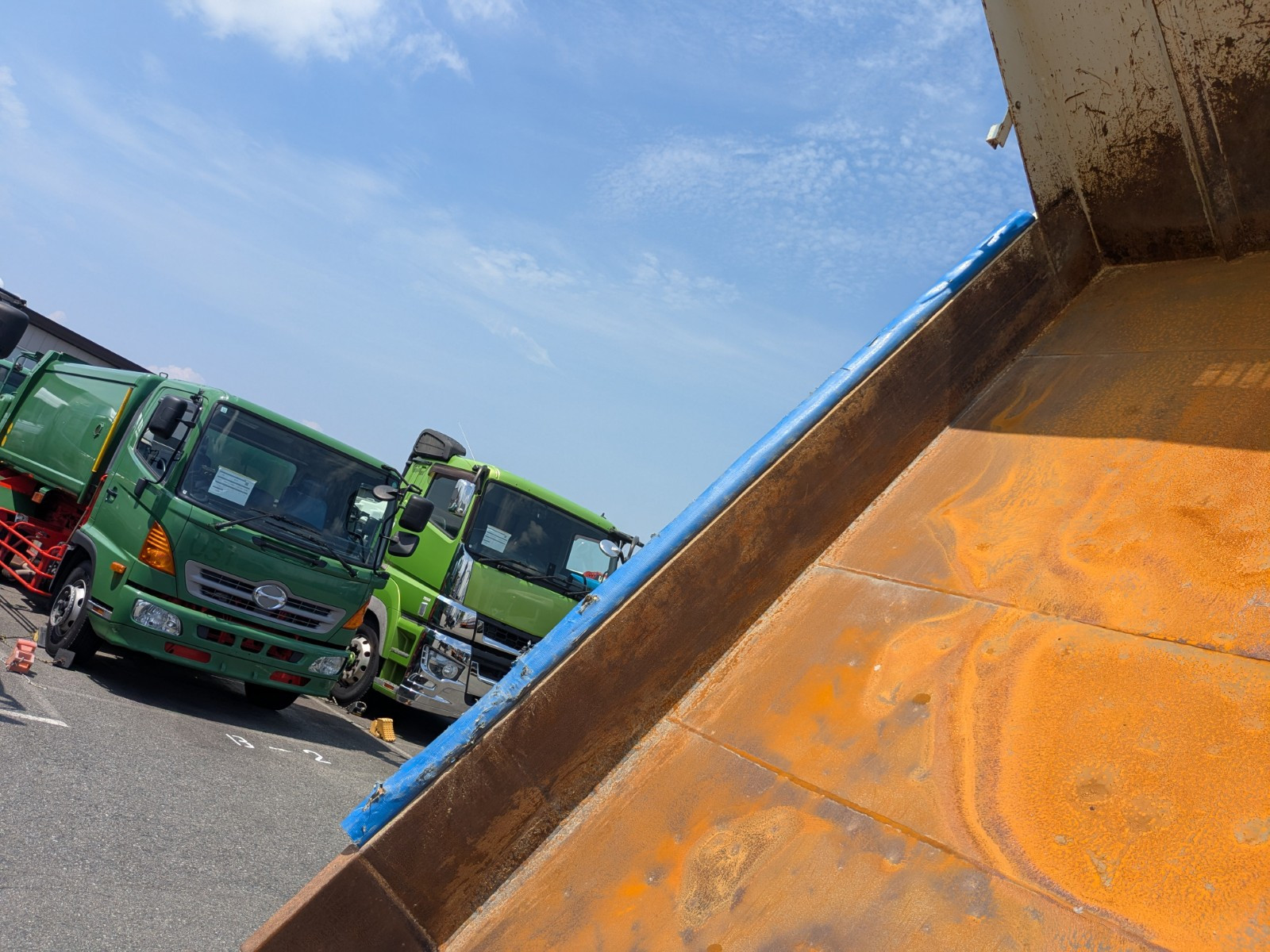 UD コンドル 2PG-BRR90S2(2WD)の写真11