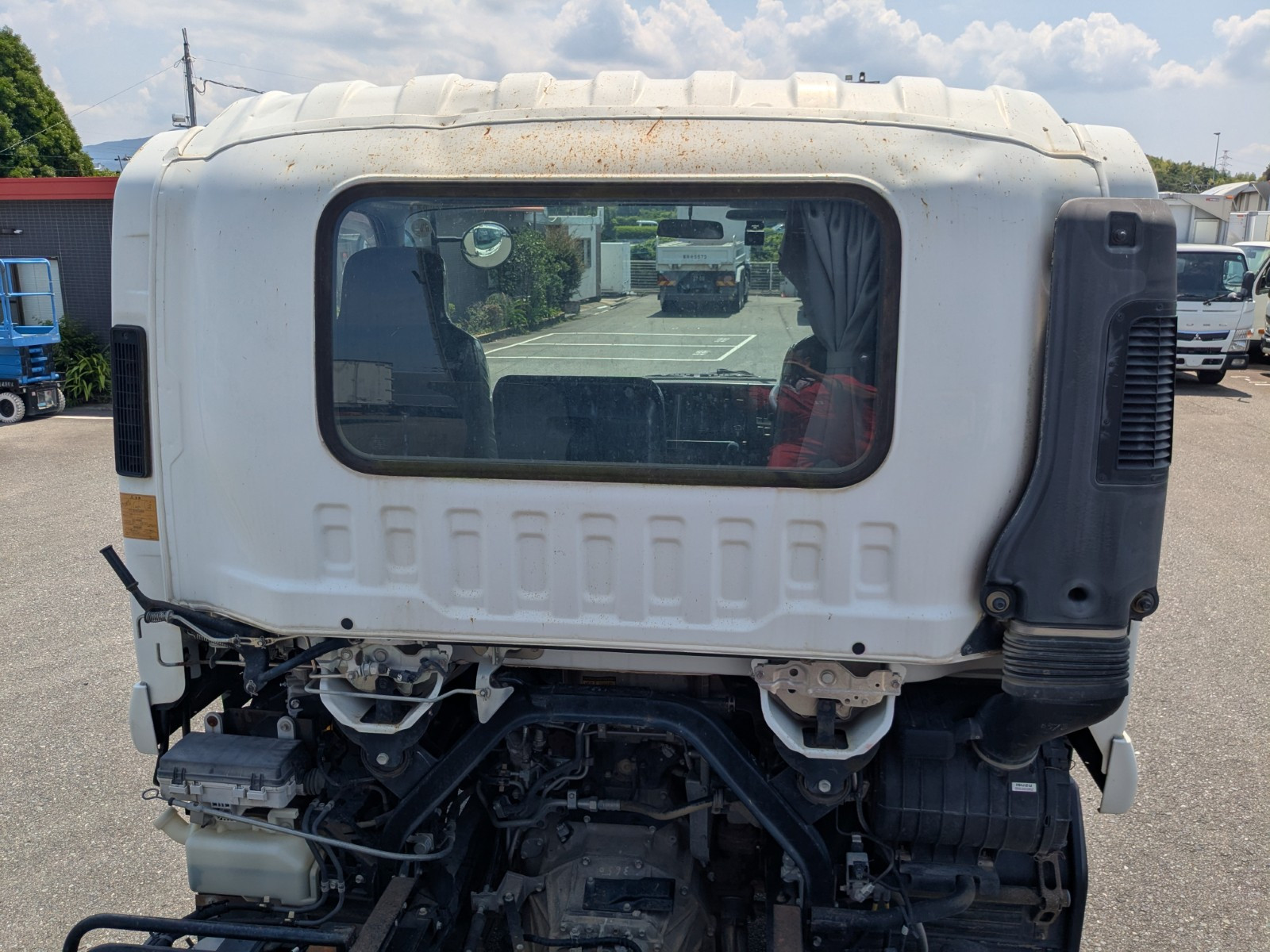 UD コンドル 2PG-BRR90S2(2WD)の写真17