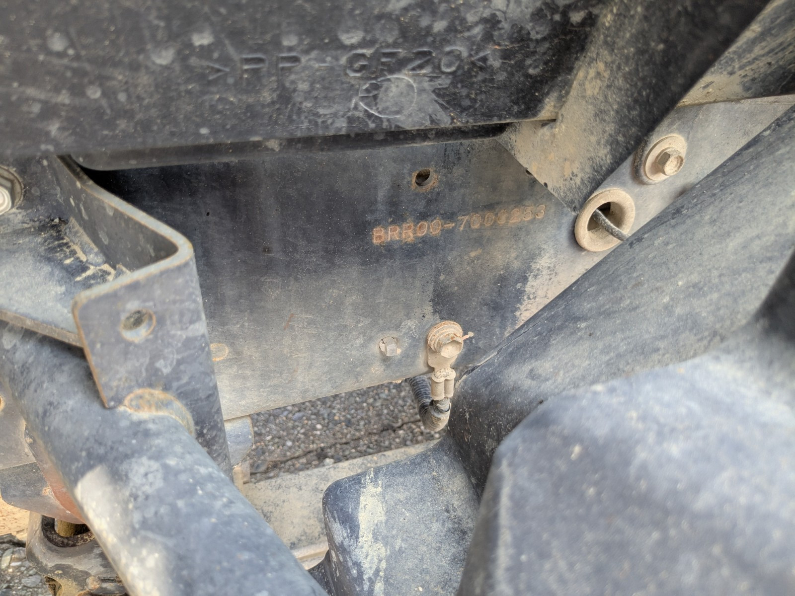 UD コンドル 2PG-BRR90S2(2WD)の写真40