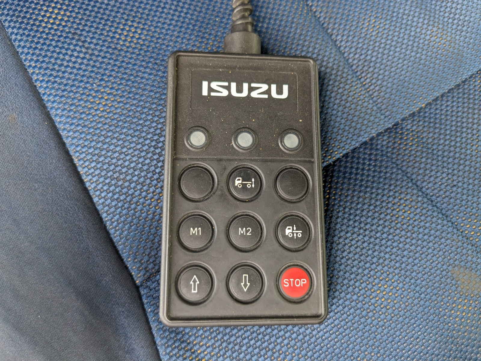 いすゞ ギガ QKG-CYJ77A(8x4)の写真39