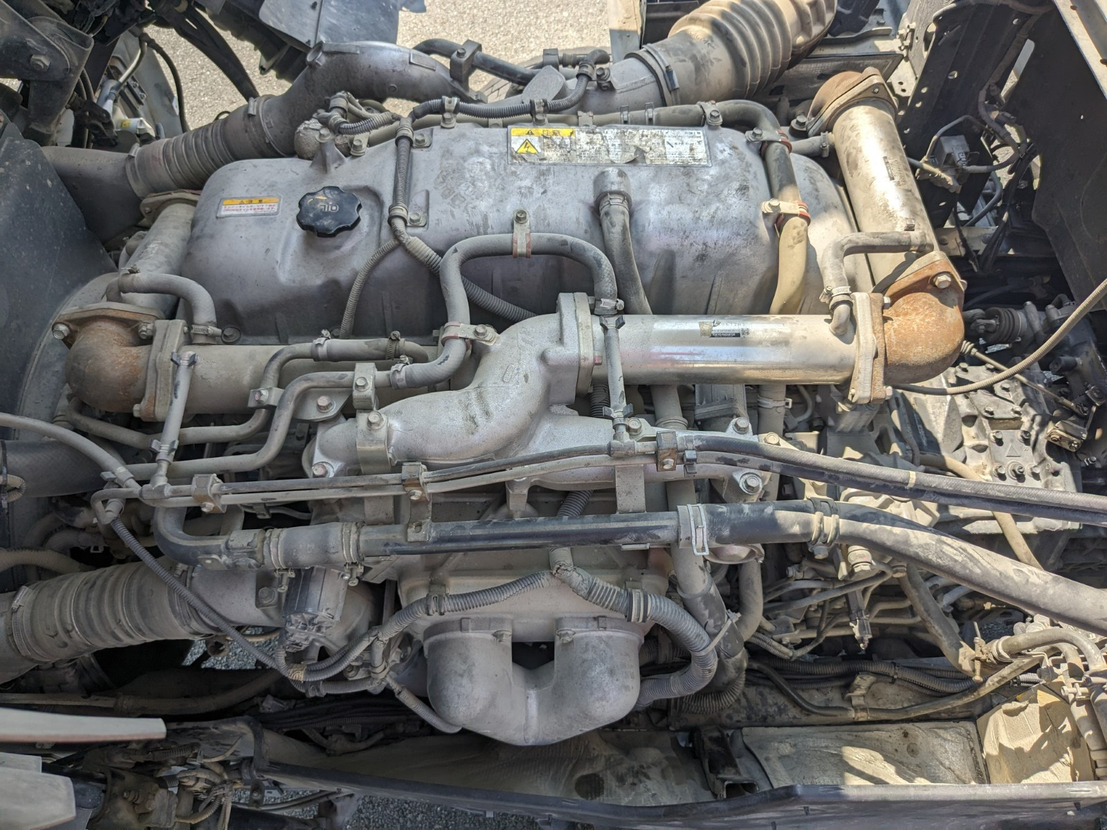 いすゞ ギガ QKG-CYJ77A(8x4)の写真41