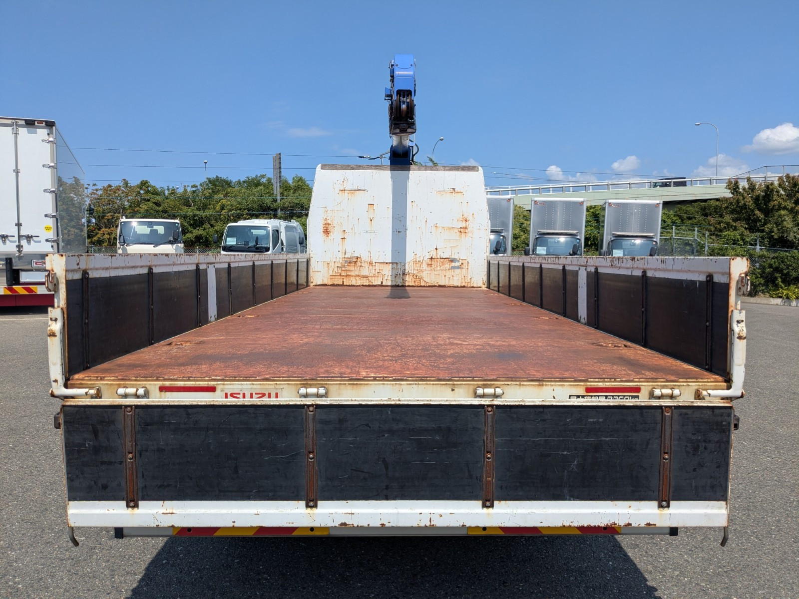 いすゞ フォワード TKG-FRR90T2(2WD)の写真9