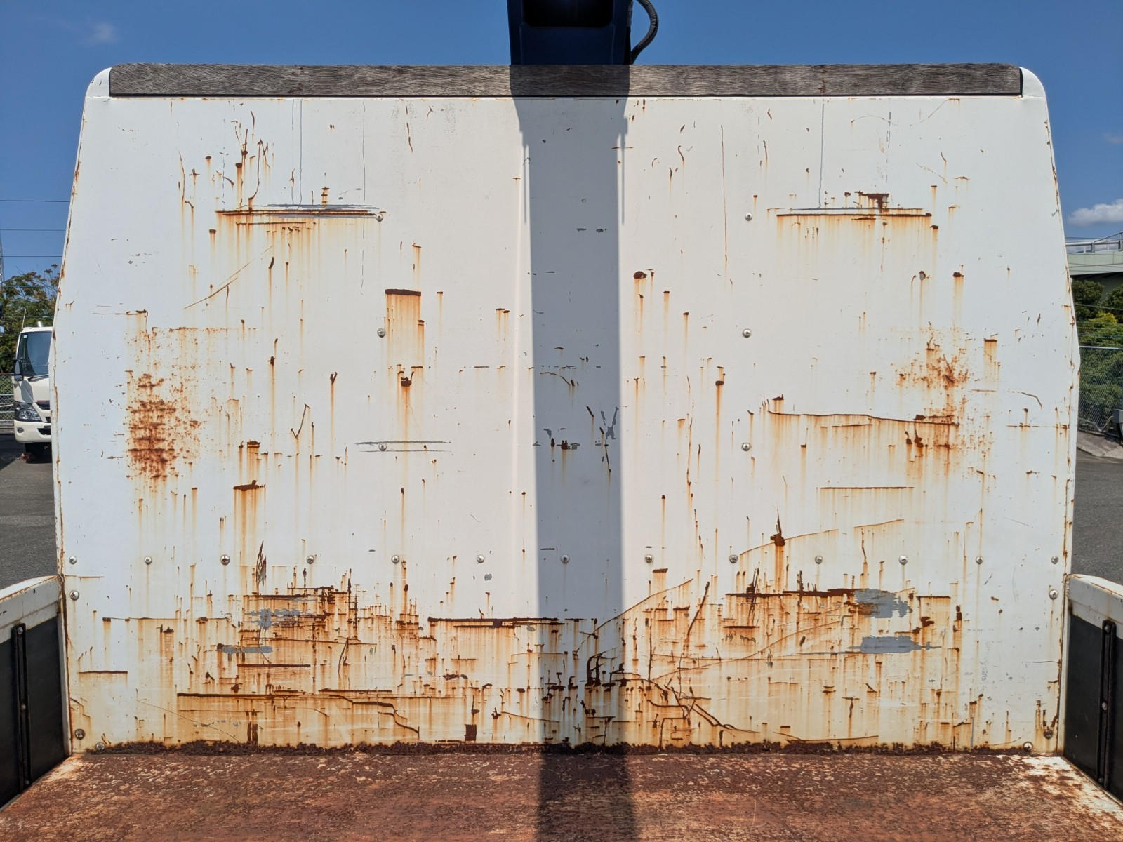 いすゞ フォワード TKG-FRR90T2(2WD)の写真15