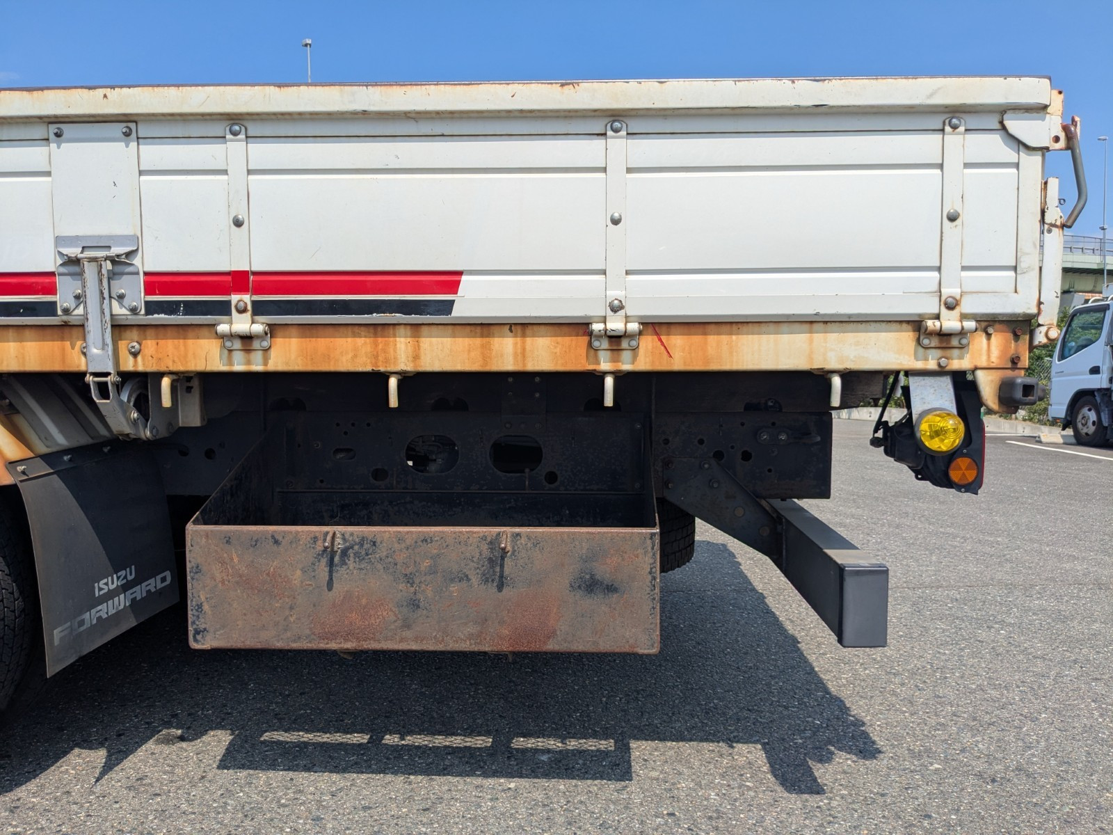 いすゞ フォワード TKG-FRR90T2(2WD)の写真18