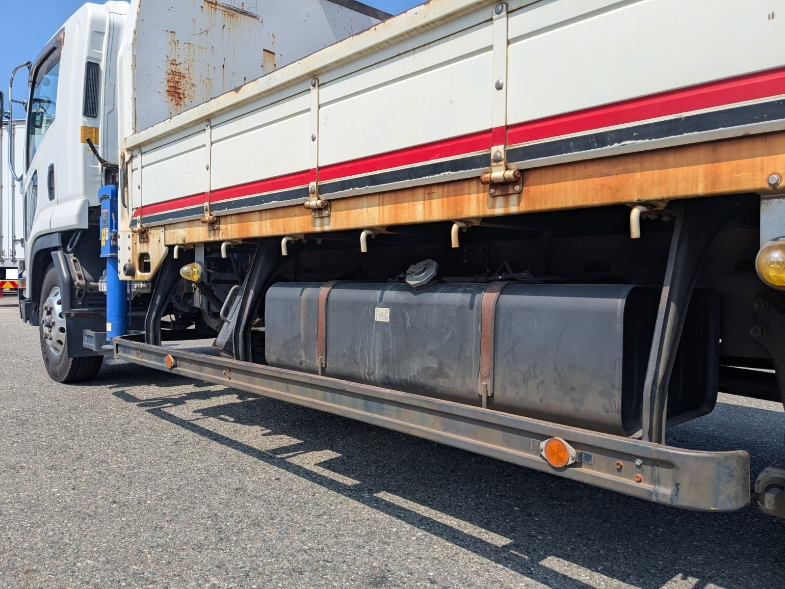 いすゞ フォワード TKG-FRR90T2(2WD)の写真21