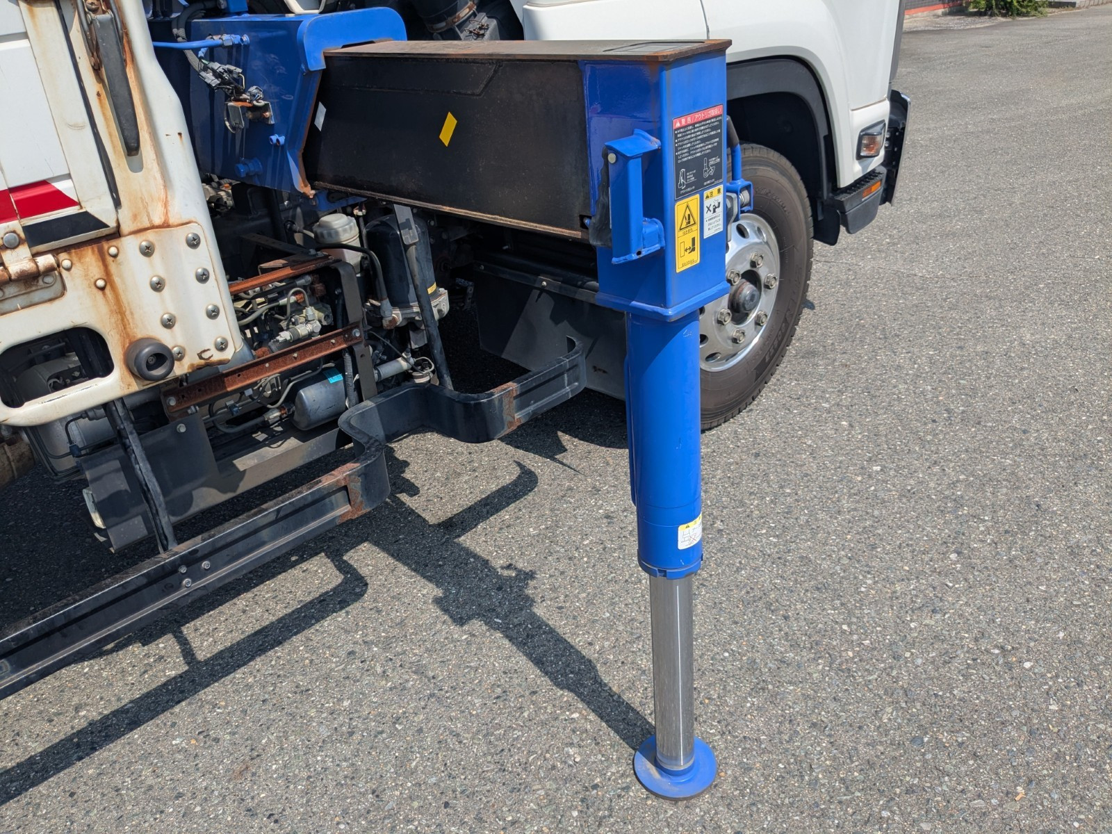 いすゞ フォワード TKG-FRR90T2(2WD)の写真33