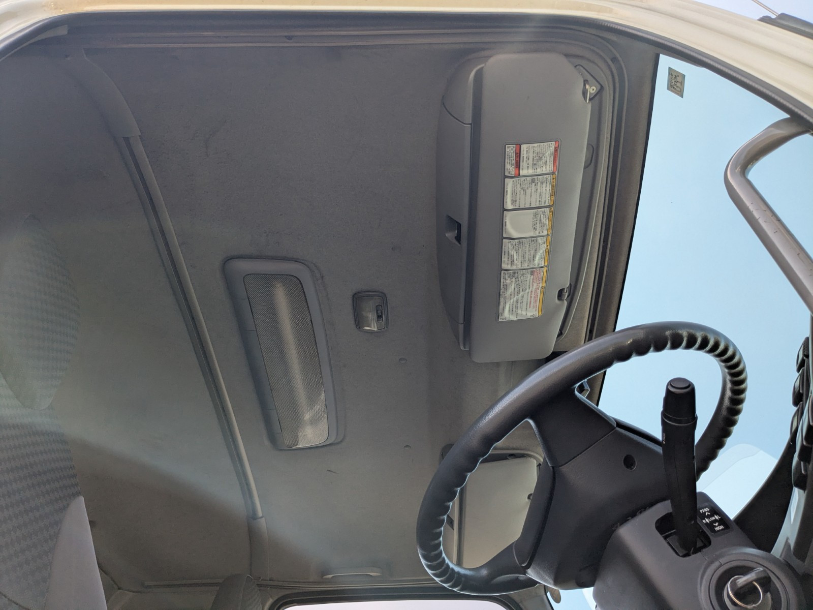 いすゞ フォワード TKG-FRR90T2(2WD)の写真40