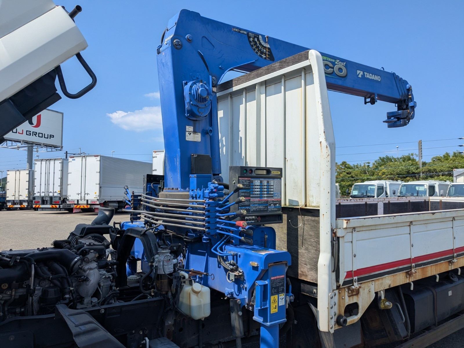 いすゞ フォワード TKG-FRR90T2(2WD)の写真44