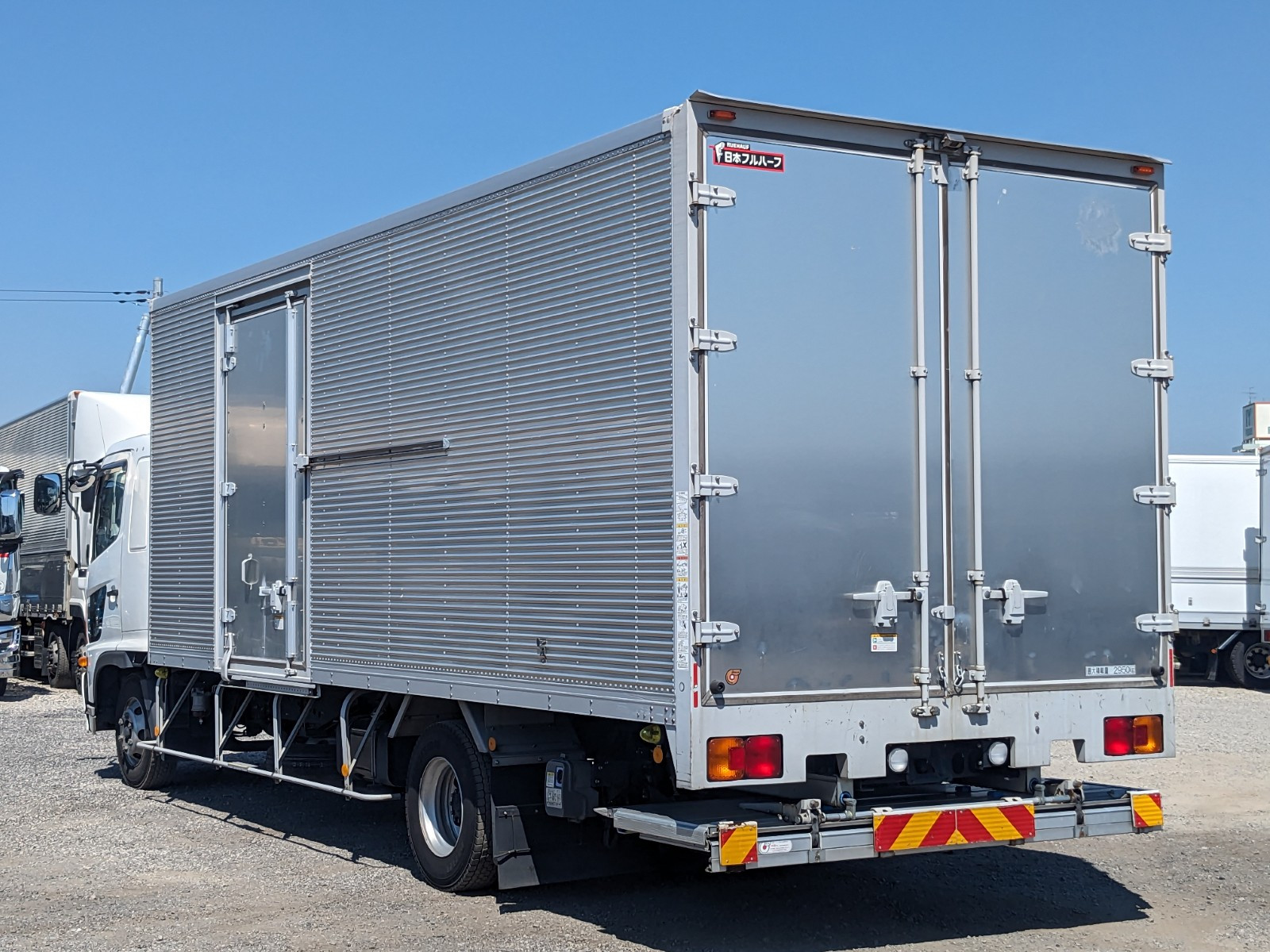 日野 レンジャー TKG-FD9JLAA(2WD)の写真4