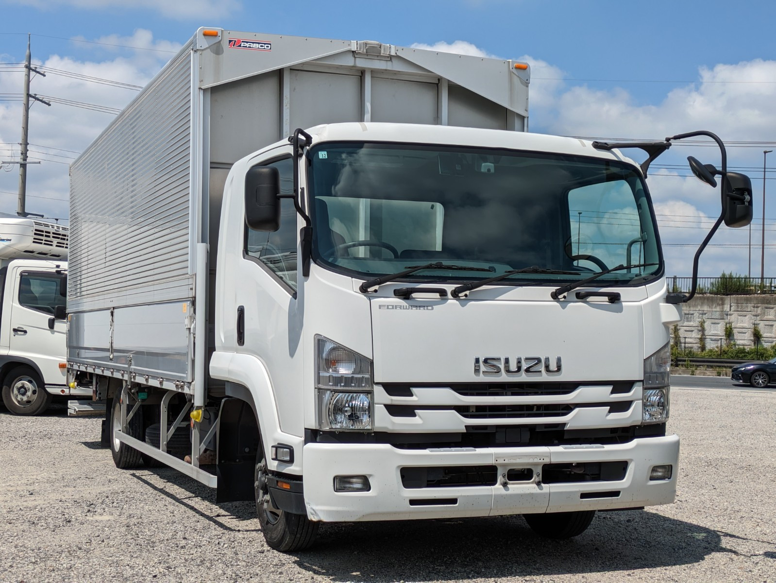 いすゞ フォワード 2PG-FRR90S2(2WD)の写真3