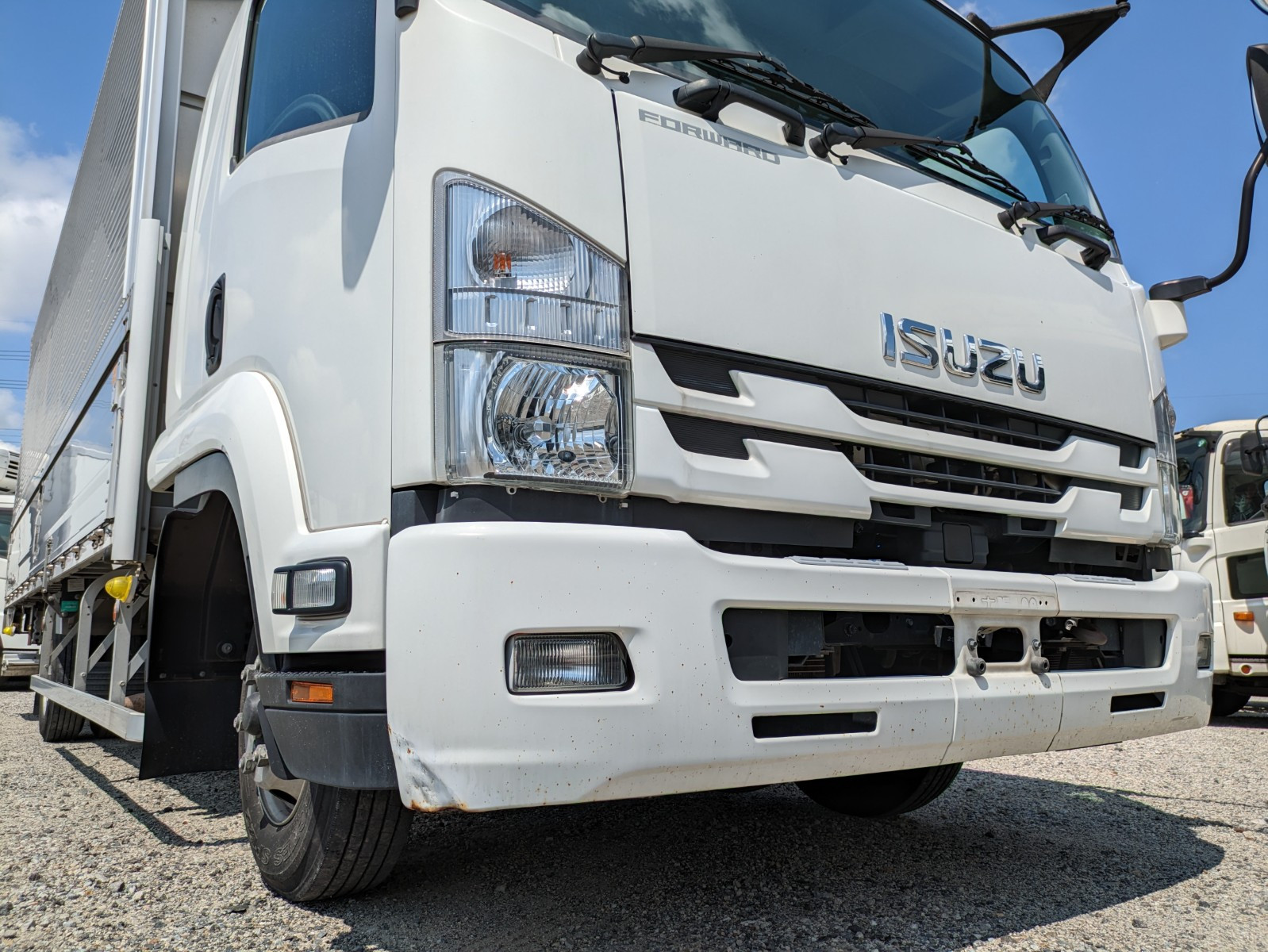 いすゞ フォワード 2PG-FRR90S2(2WD)の写真6