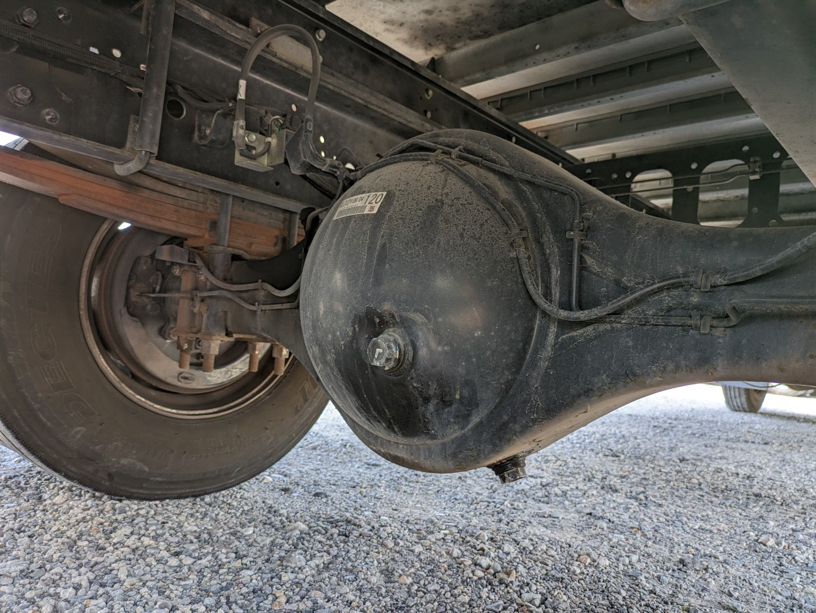 いすゞ フォワード 2PG-FRR90S2(2WD)の写真32