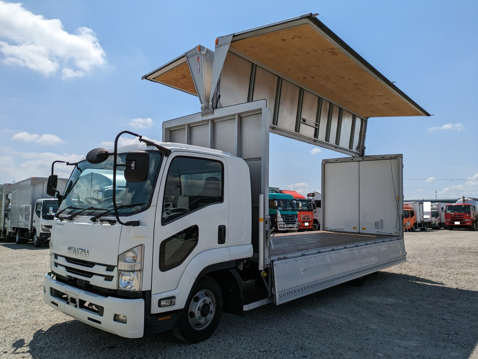 いすゞ フォワード 2PG-FRR90S2(2WD)の写真36